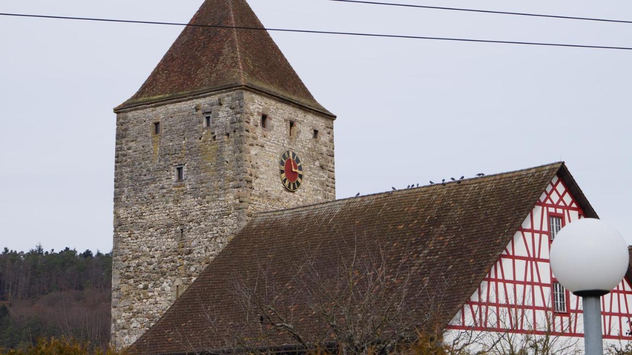Hotel Restaurant Kreuz Kaiserstuhl Exterior photo